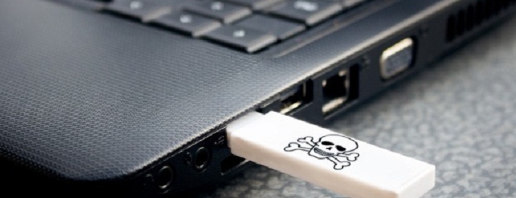 فلش مموری USB killer چگونه یک لپ تاپ را نابود می کند